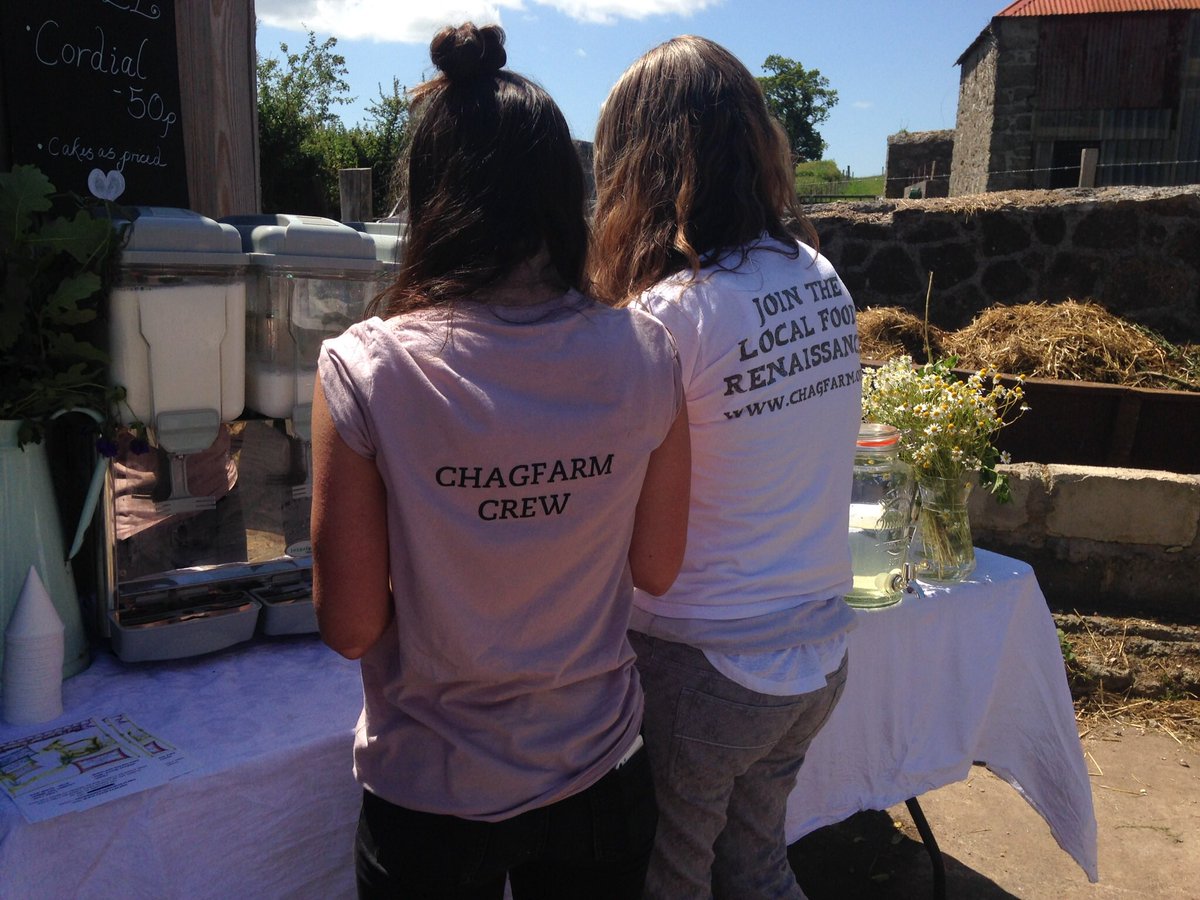 Morning! No weekend plans yet?Then join us for ☕️ + 🍪 at Endecott House #chagford today 10-12am. See you there! #saturdaymorning