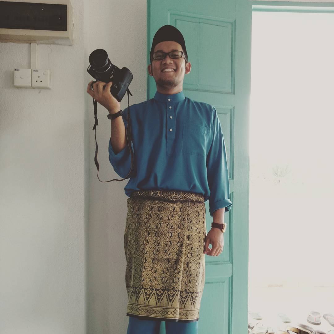 irfanmasiri's tweet photo. Hari ni Jamuan Hari Raya SRIHBP.
Disebabkan jadi photographer, gambar kita tak banyak. Ini jelah yang ada. π
#SRIHBP https://t.co/HyxrtILaMi