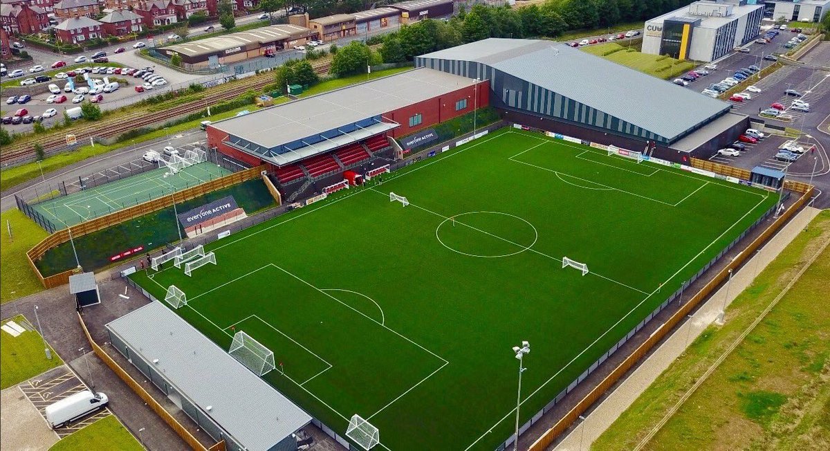 NorthRidingFA's tweet photo. Good luck to @safc on their return home to Scarborough today after over 10 years away from the town! #Welcomehome ⚽️👊😀 https://t.co/9XlroVr4S6