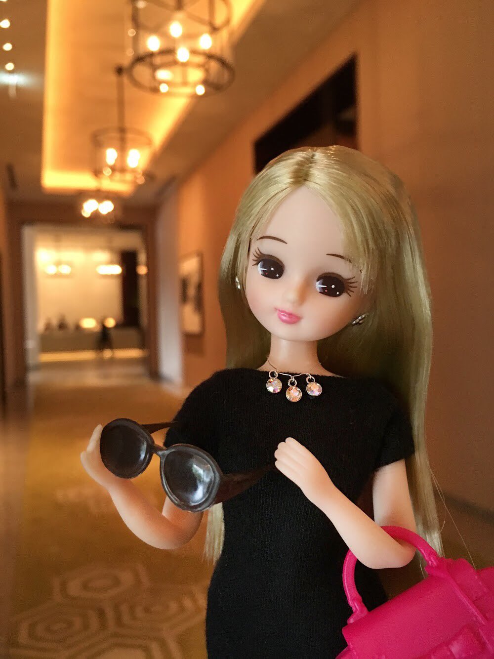 リカちゃん 公式 美しさは 内からみなぎり 目から溢れるもの 外見だけの話じゃないの ソフィア ローレン 名言 T Co Gm10n3cg78 Twitter