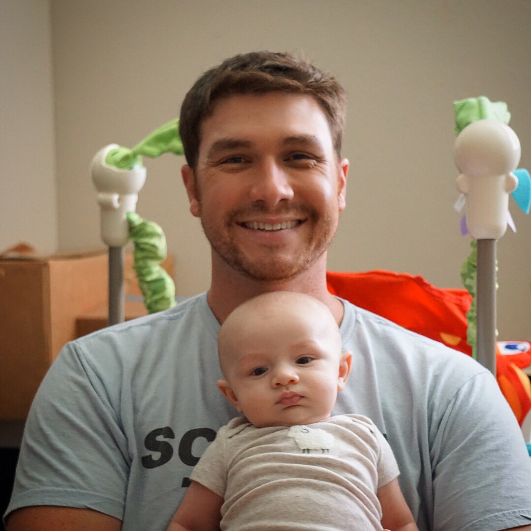 CoachCharlieO's tweet photo. Love spending time with our boy! #vanthelittleman #family #govango https://t.co/D8slILk1Wh
