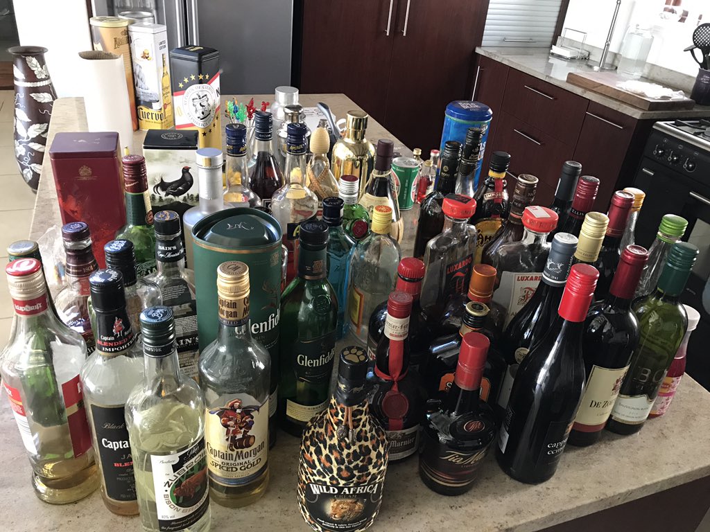 DarronDiesel's tweet photo. @theceige Let's not forget the drinks cupboard in the kitchen 🙈 #wemayhaveaproblem https://t.co/oOUe5xuVSL