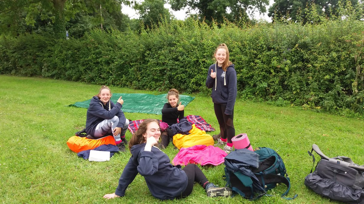 DofE_TDMS's tweet photo. Yay..yippy de dee..Silver girls have completed their expedition! Congratulations,awesome effort .@TDMS_Evesham .@TDMSRoboticsUK .@northdofe https://t.co/xgvGVjgXGH
