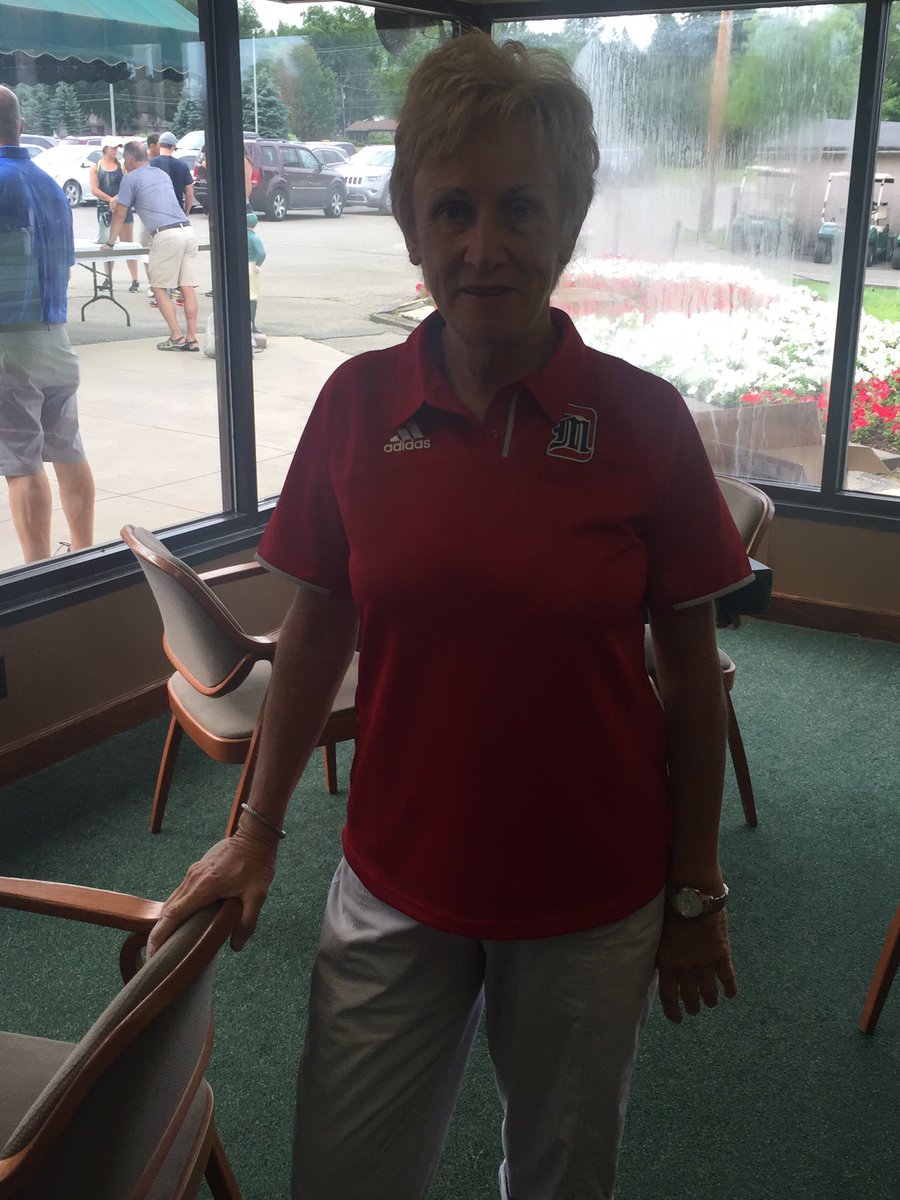 CoachBScott15's tweet photo. Yaya is sporting the @Detroit_WBB polo today for the golf outing we are in! #supporteverywhere https://t.co/fvXxXY23oS