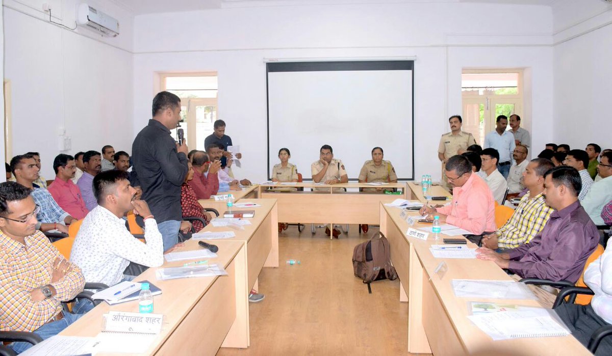 NagpurPolice's tweet photo. 1st #State level #Cyber #Conference at #NCOPS #Nagpur #City 2 prevent n discuss #CyberAttack #cybersecurity @CMOMaharashtra @narendramodi https://t.co/cF1dAiE97K
