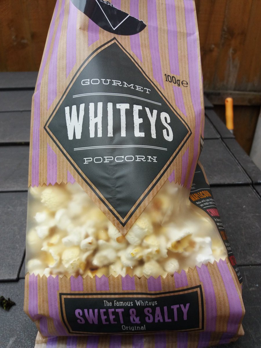 Fab lunch at Wilmslow <a href="/_TheMarketCo/">The Market Co</a> best #pizza ever from <a href="/ThePizzaMakerUK/">ThePizzaMakerUK</a> followed by #popcorn from <a href="/whiteyspopcorn/">Whiteys Popcorn</a> #delicious #wantmore!
