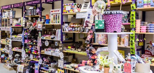 Amazing to welcome so many to my house for Make It shop sales today!
#Chorlton <a href="/JumbleTrail/">Jumble Trail</a> on till 5pm
Come to Abbotsford Road M21 0RJ