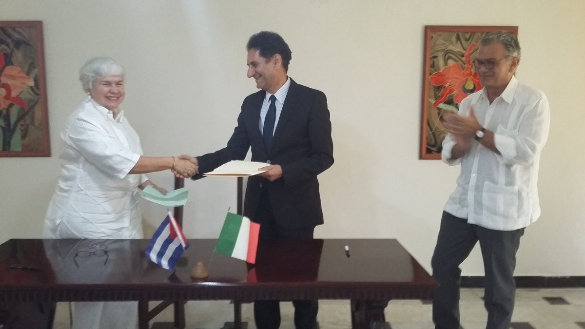 Havana Proud to sign with VM  Sra #AmericaSantosRiveras #Cuba#Italy partnership on #environment and #sustainable dev <a href="/marioafrica/">Mario</a>