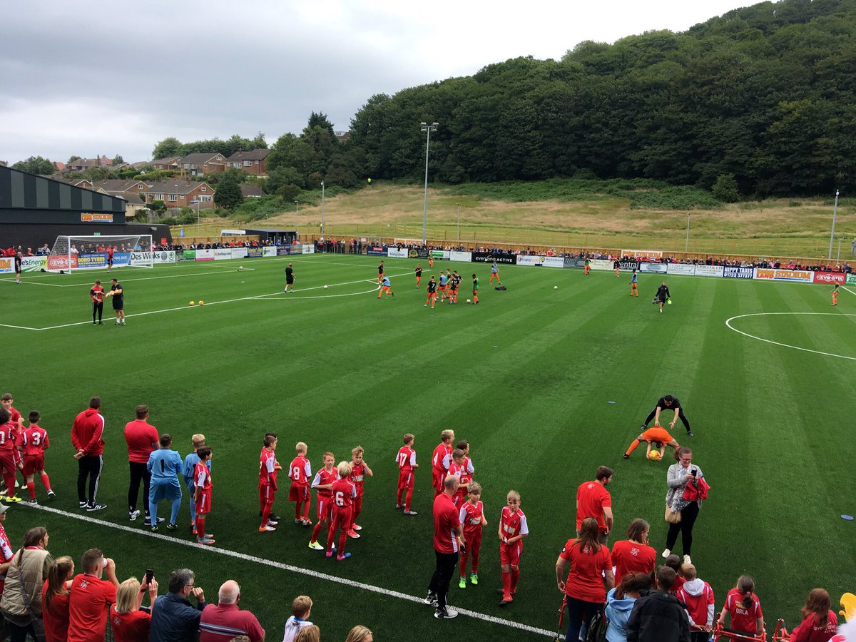 simonjcope's tweet photo. 'Scuse the language, but this is just fucking awesome. I am crying with pride. #back2boro #safclive #cominghome #scarborough https://t.co/NmHhXrnOEV