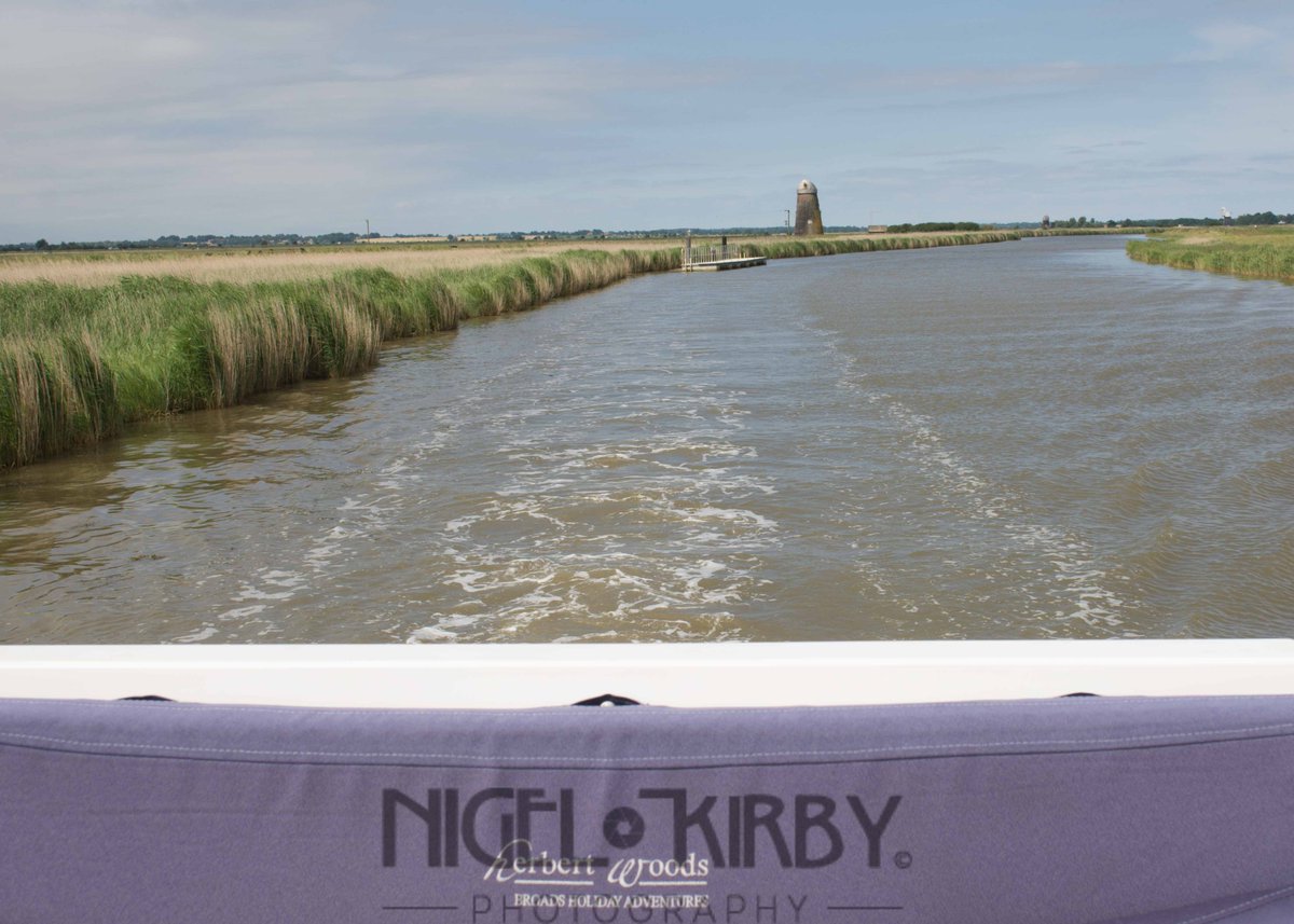 nigekirby's tweet photo. Fantastic time on the Norfolk Broads with a great vessel from @HerbertWoods @norfolkbroads https://t.co/zuey0iss7Z