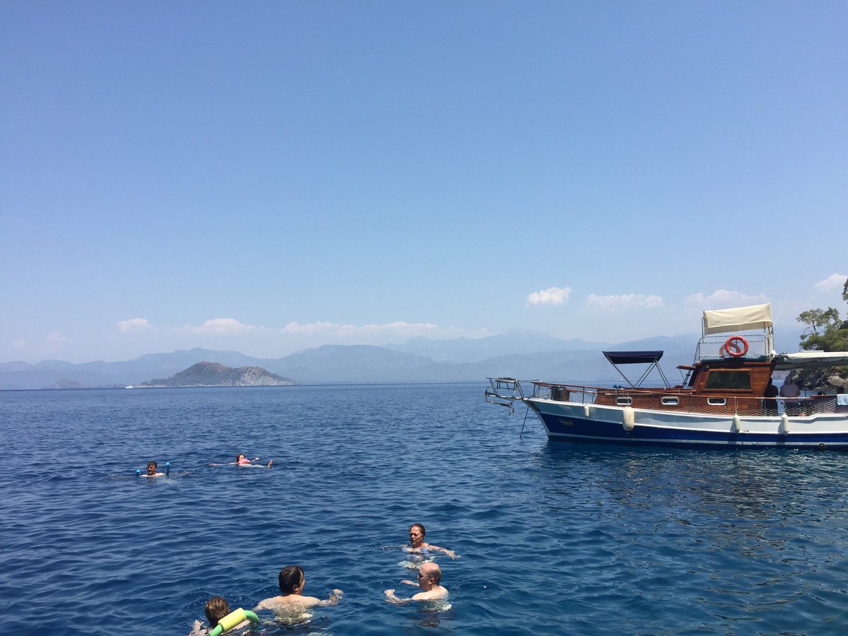 tugbasrmn's tweet photo. I'm at Fethiye Turunc Koyu in Fethiye w/ @ahmetk_1905 https://t.co/PQR6TWRf54 https://t.co/mVQQ9GahTi