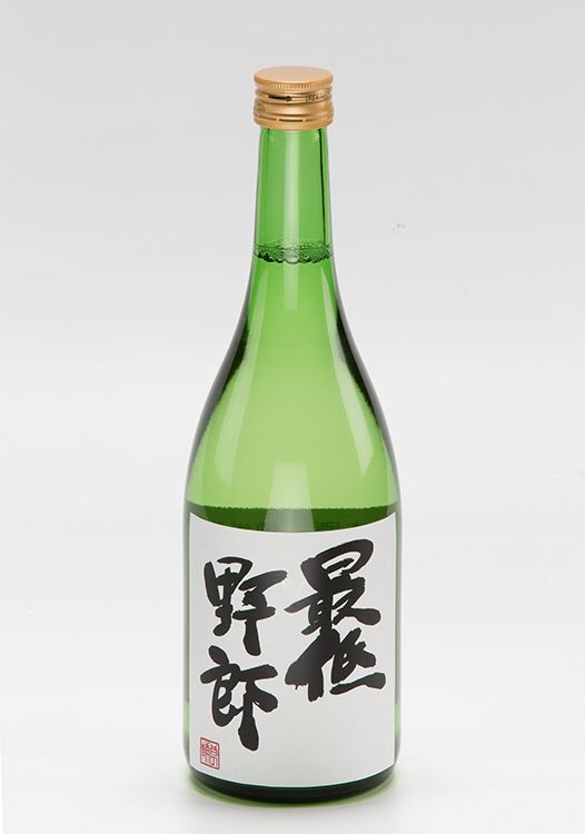 最低野郎 装甲騎兵ボトムズ】の日本酒『最低野郎』飲みごたえのある四合瓶