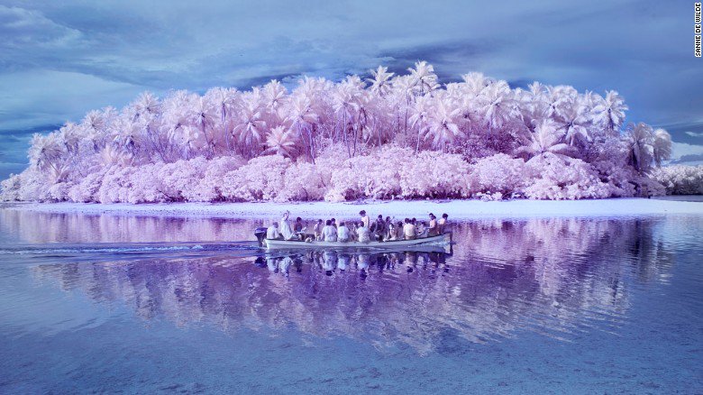 CNN's tweet photo. This tiny coral atoll in the Pacific Ocean is known as the "Island of the Colorblind" https://t.co/B99BtzebGG https://t.co/98UVxN8g5F