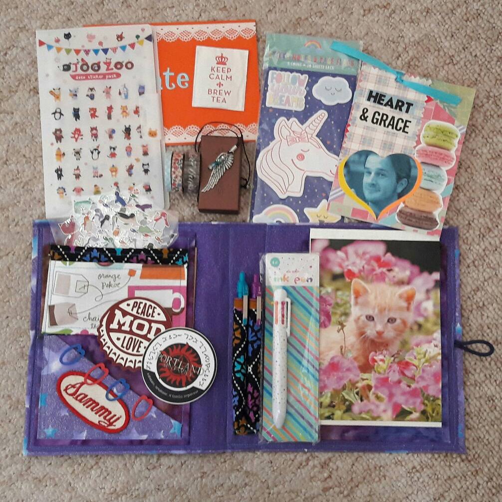 kate_ko13's tweet photo. *Swoons awesome #igglemail from the lovely talented @spandwiches thank you I love it! ๐๐๐ https://t.co/qlarzwOBIQ