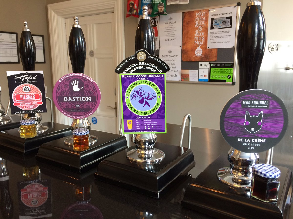 MoldAleHouse's tweet photo. Saturday's Ale from 2pm - Pilsner @hafodbrewery Bastion @BigHandBrewing Ysgawen @PurpleMooseBrew De La Crême @madsquirrelbrew. #Micropub https://t.co/EjMtlkRam1