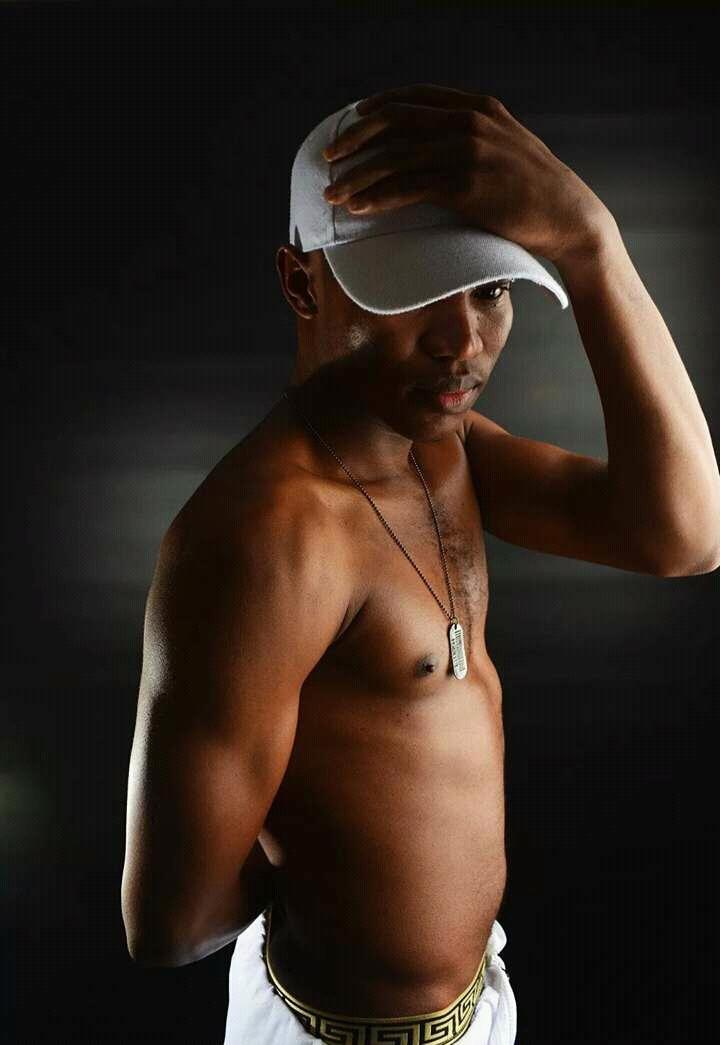 mercedessehool1's tweet photo. 28 July @ThamiShobede is dropping his Album hope Niready 💃💃💃
#ThamiNeverLost #SupportLocalArtists
#BringBackThami https://t.co/S1a3dpPkS3