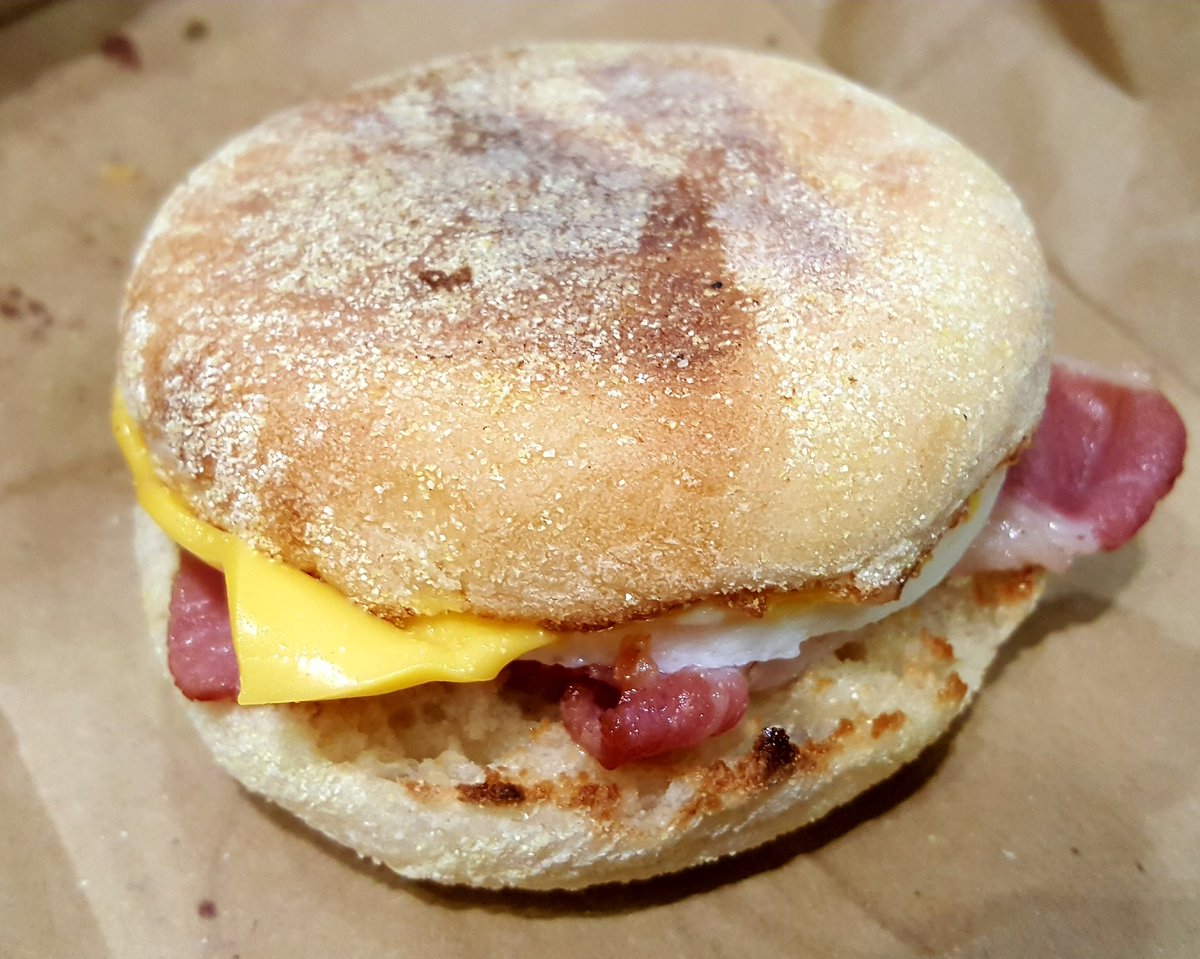 CE_Gull's tweet photo. Mmmmm brekkie! #gullsontour #cegull https://t.co/I4PngQf7kk