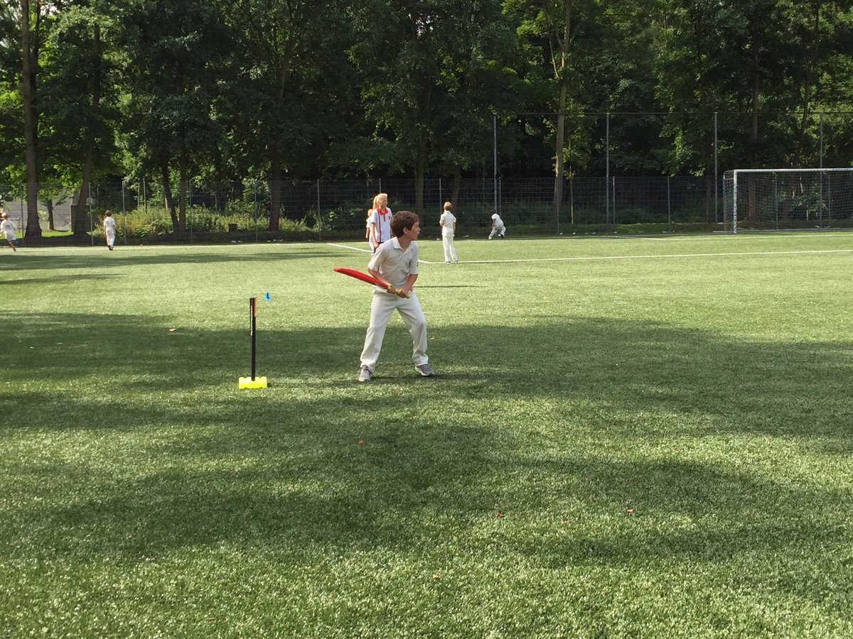 KNCBcricket's tweet image. NK U11 tip n run @excelsior20 vol op gang!