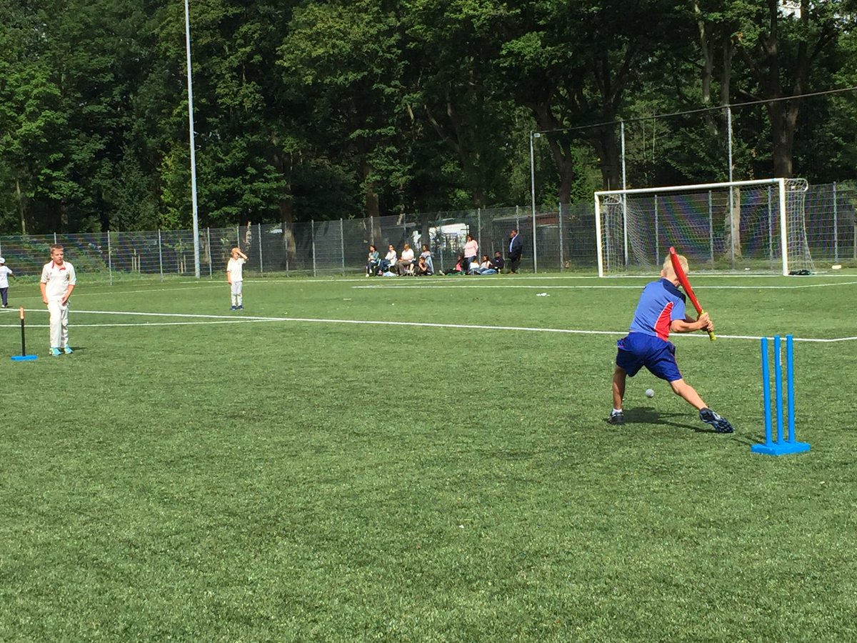 KNCBcricket's tweet image. NK U11 tip n run @excelsior20 vol op gang!