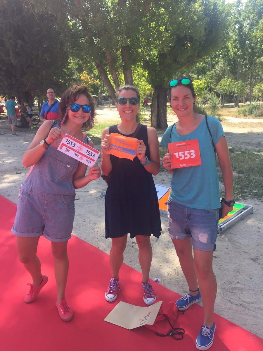 CDAtalaya's tweet photo. Mañana celebraremos el #DiaDelTriatlón con el relevo de chicas. @egpuche @Papi_Gon_Gar  y @astillita_ debutando BIENVENIDA!! 🏊🏽‍♀️🚴🏾‍♀️🏃🏽‍♀️ https://t.co/8o1dXcDJZt