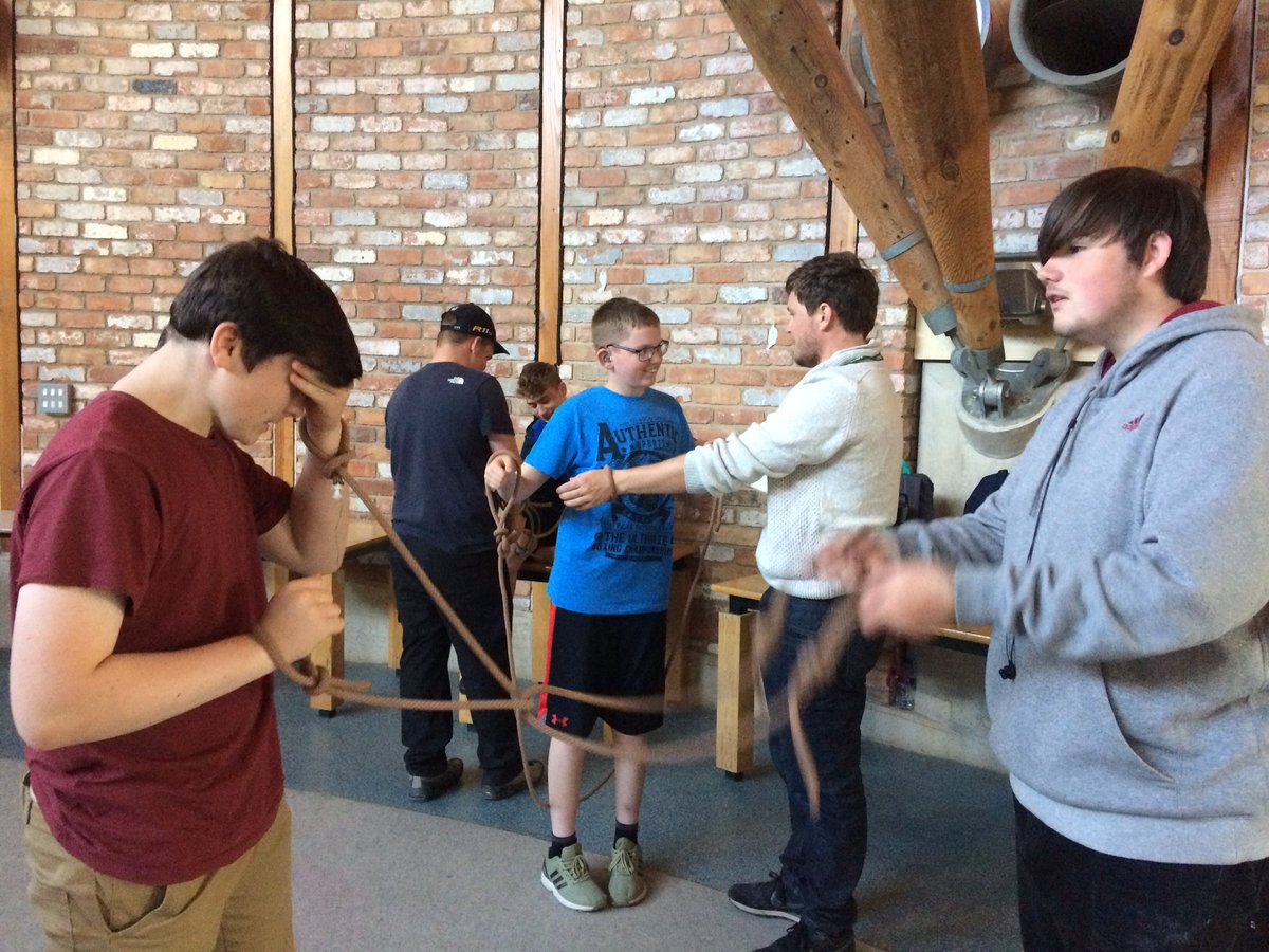 CWNCST20's tweet photo. Having a blast trying the Houdini Handshake. Could you do it? We could knot :( #ncs #ncscheshirewest @NCSCheshireWest https://t.co/BF4rs2x092