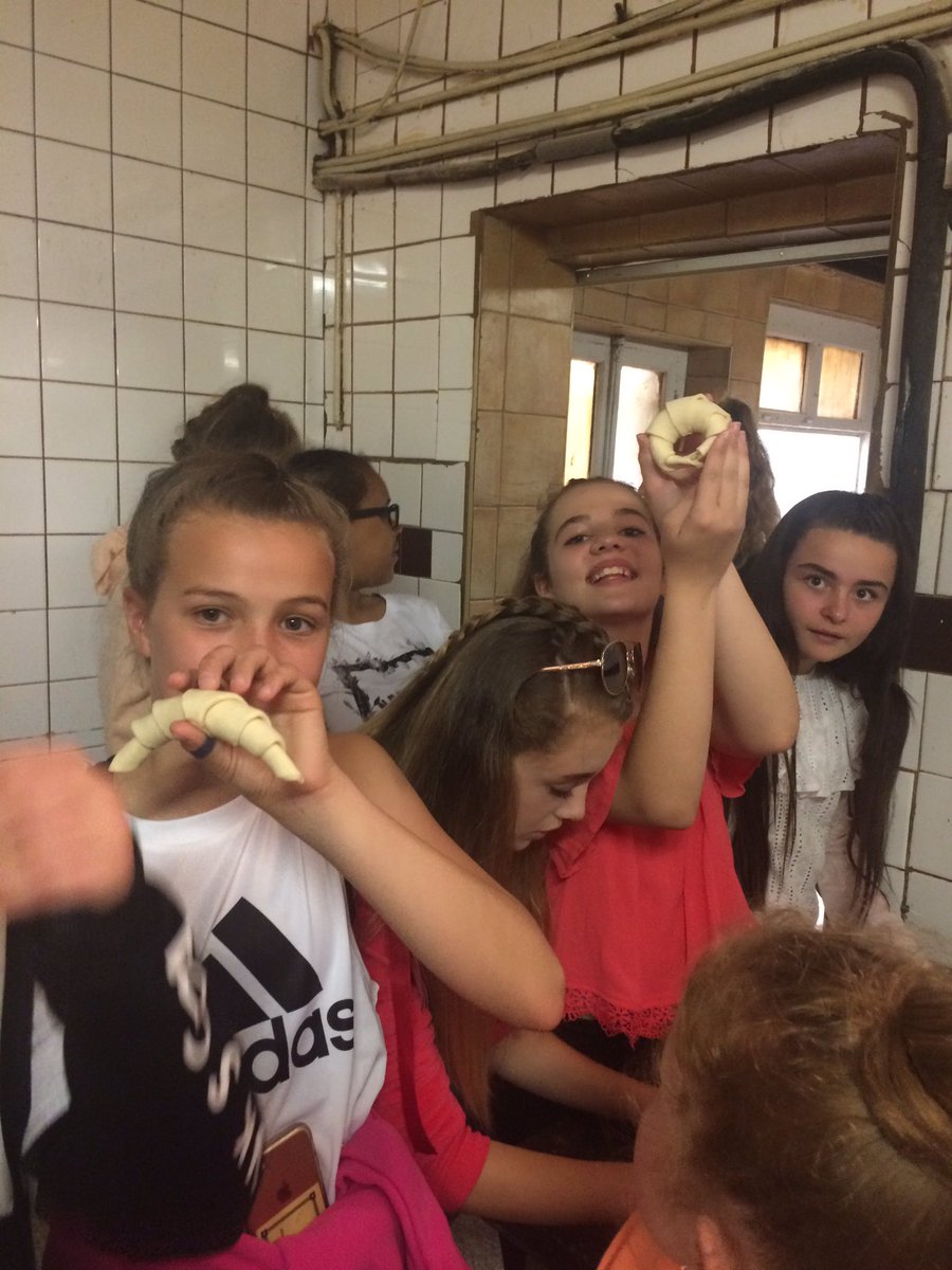 StsPnP_MFL's tweet photo. 😋🥐🇫🇷 https://t.co/SQEOnM9SNo