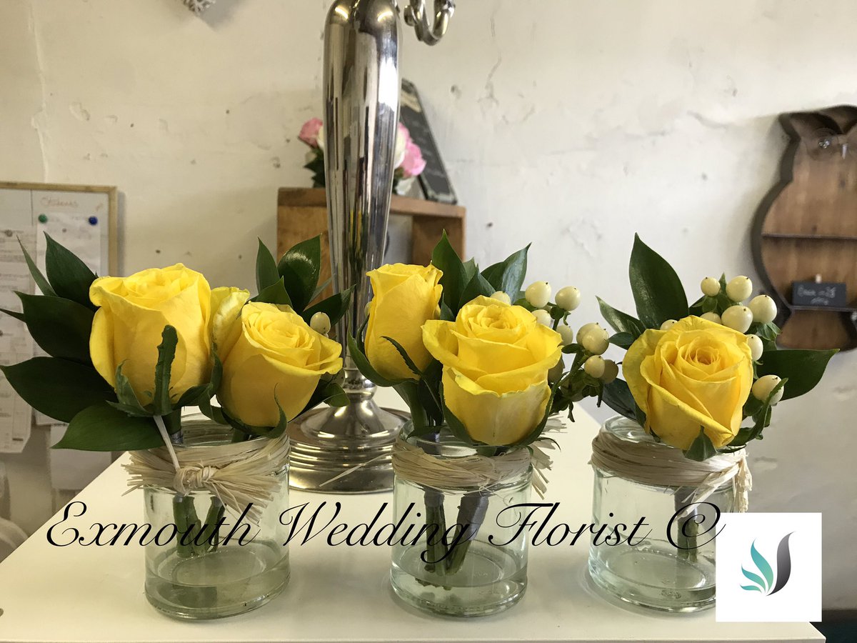 exmouth_florist tweet picture