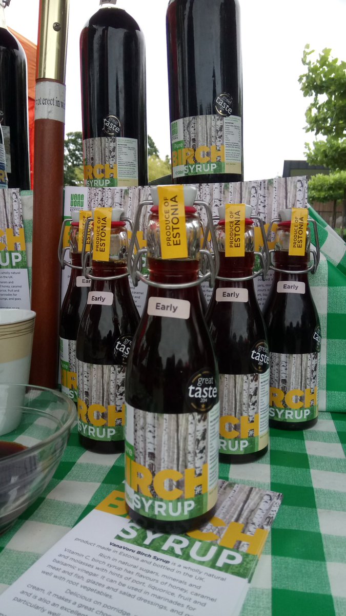 Wild bilberry and pure birch syrups at the market today <a href="/VanaVoru/">Vana Voru</a>