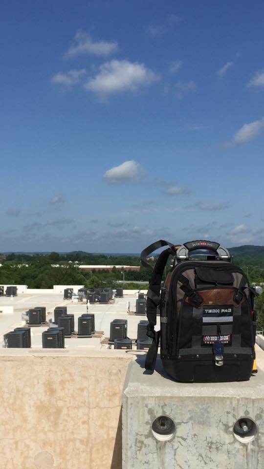 vetopropac's tweet photo. Getting it done with the Veto in Nashville. - Dusty Parker
#myveto #techpac https://t.co/vy7pC5SgLA