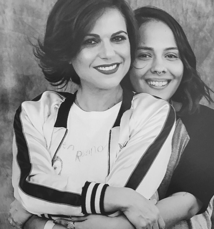 hereparrilla's tweet photo. I wish I could hug you today but I'm sure that's a lot of ppl who loves you are doing this, pls feel loved! ❤️ @LanaParrilla https://t.co/3iunRMT4Ed