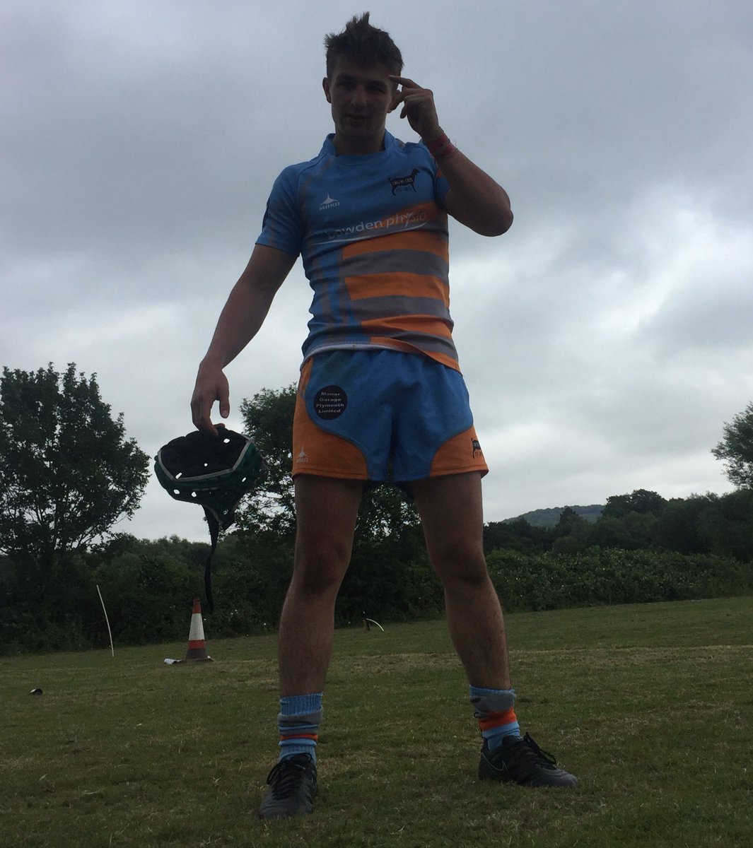 billytwelvelads's tweet photo. Big shout to the lads on debut! Firstly @Sebsladey, apparently the best rugby player in the family https://t.co/ilPvk1cLdn