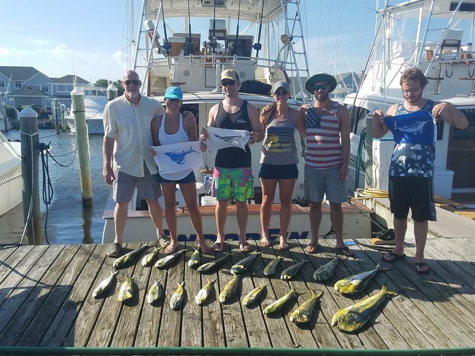 EndorFin123's tweet photo. 2 Sails a White and 20 dolphin! Fishing is HOT!! Give us a call to get in on the action!!
252-305-0722 https://t.co/loFHx01TPt