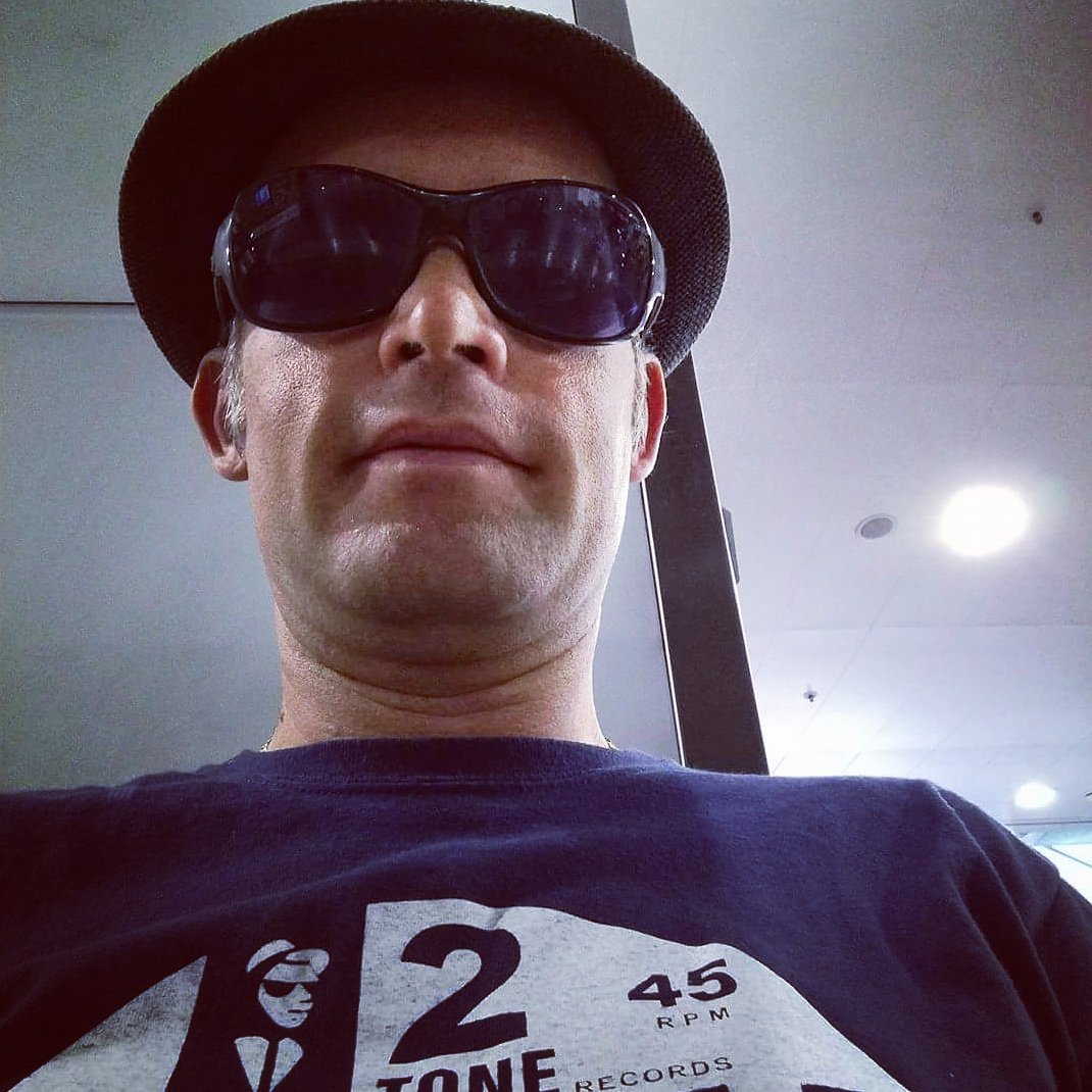 ACasalini75's tweet photo. Road 2 U2 ... with a little bit of ska!

#u2 #u2rome #2tone https://t.co/yVp0hzPTYP