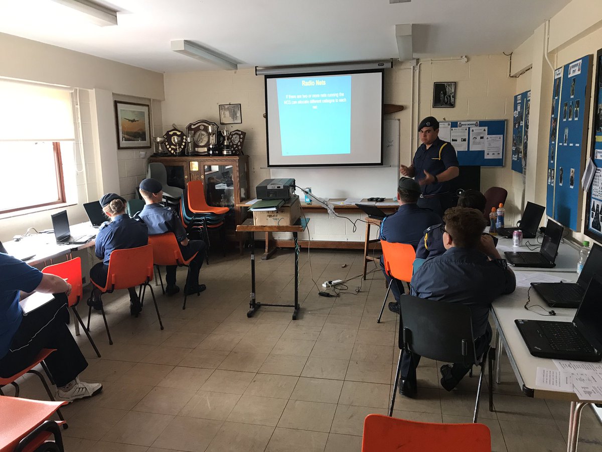 1119ATC's tweet photo. Bronze Radio Operator course going strong with FS Smith now instructing on Radio Nets! #whatwedo #commsiskey @wmwaco @OCWMercianWing https://t.co/7vWrqpXS6l