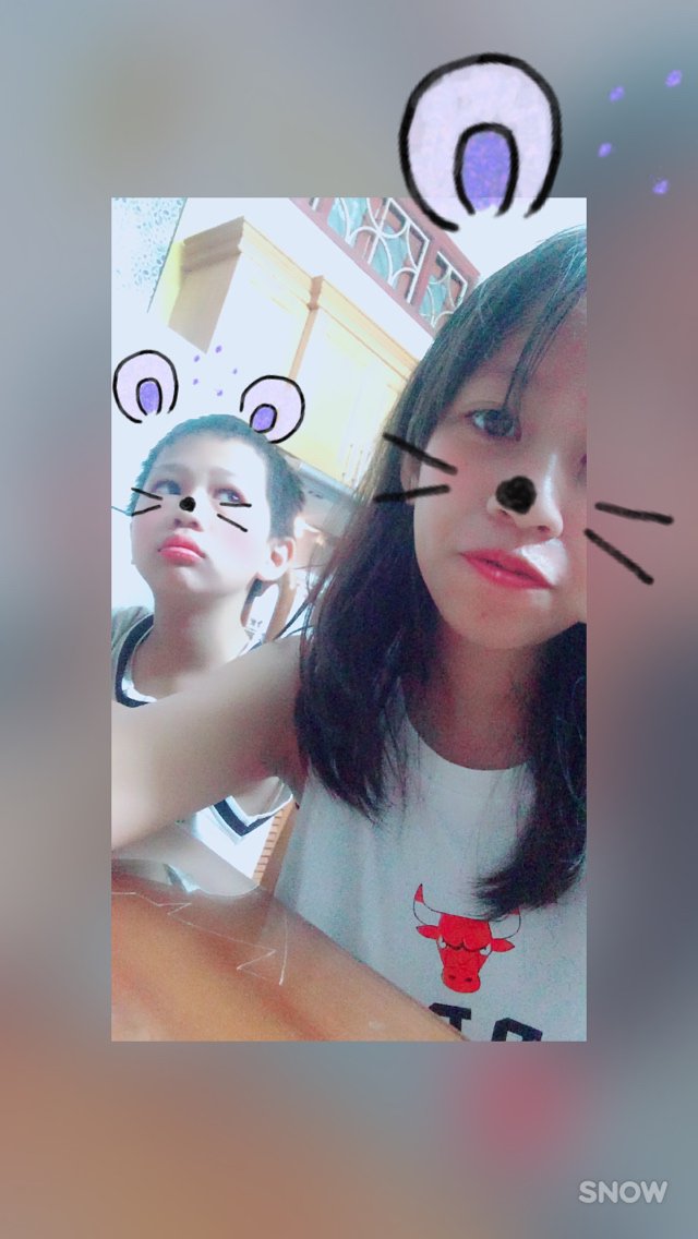 MinhNguyen234's tweet photo. Em tui #love #family https://t.co/5jSnIINtH3