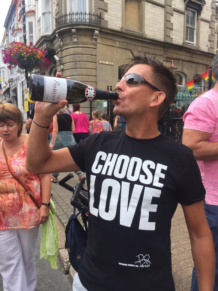 davidwinfield's tweet photo. Starting early #wightpride https://t.co/etfFb2rWBW