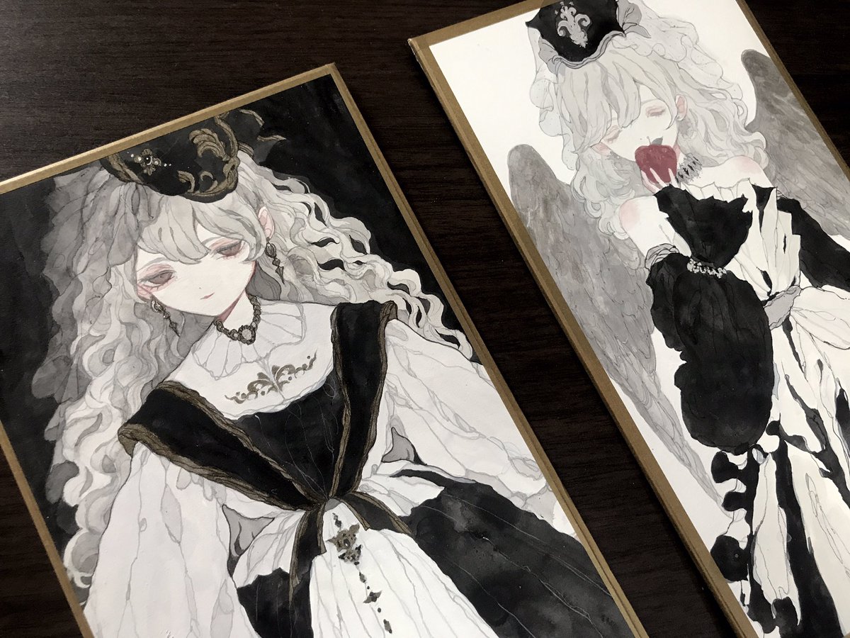 明日のメルメリィ2日目、参加します!新刊イラスト本、ポストカード、ステッカー、原画もあるのでG17「Forêt noire」でお待ちしております! ステッカーは新旧共に数が少なめですのでお買い求めの方はお早めに…!🌤よろしくお願いします〜!