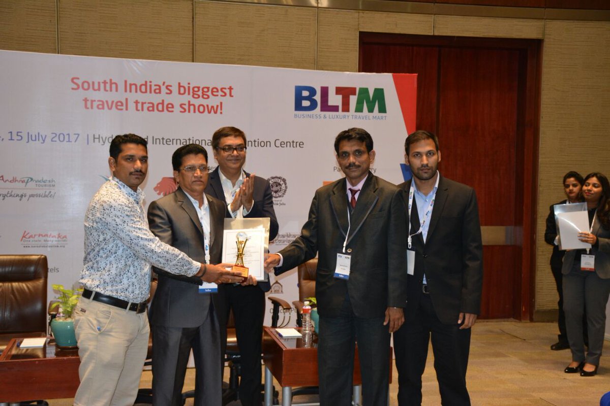 seanadevent's tweet photo. .@TourismGoa won the Best Décor Award @TTFIndia Hyderabad 2017 given by Mr. Sanjeev Agarwal CEO @fairfest Media. Well done Team #Seanadevent https://t.co/iiGan06TD0