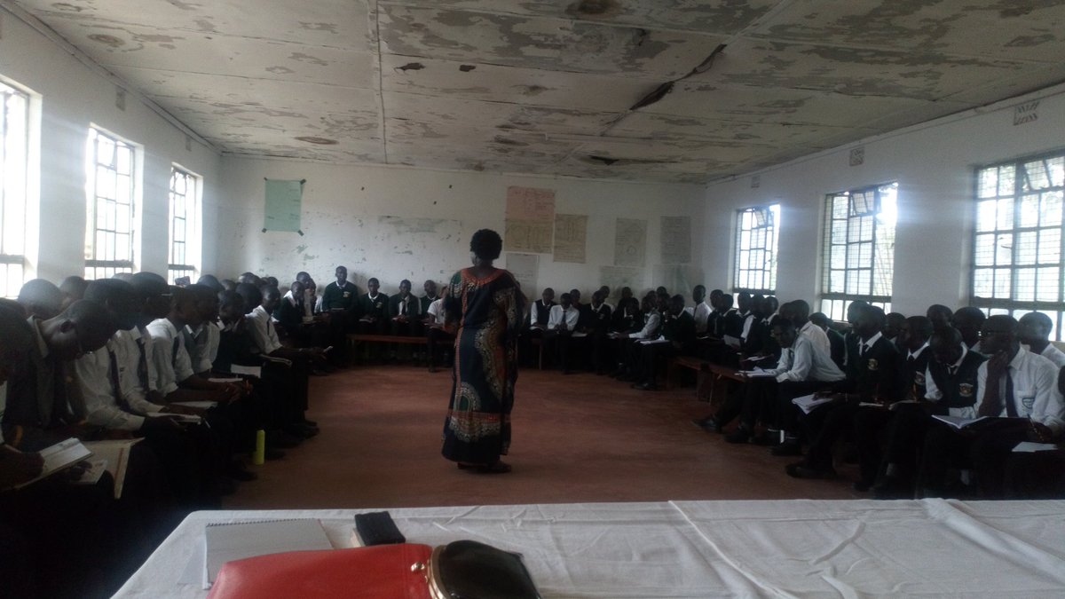 kenyavaluesT's tweet photo. You have to own what you say you will do #ValuesSystem  @priscillawere mentoring Kakamega High School https://t.co/5aHRHeb6cW