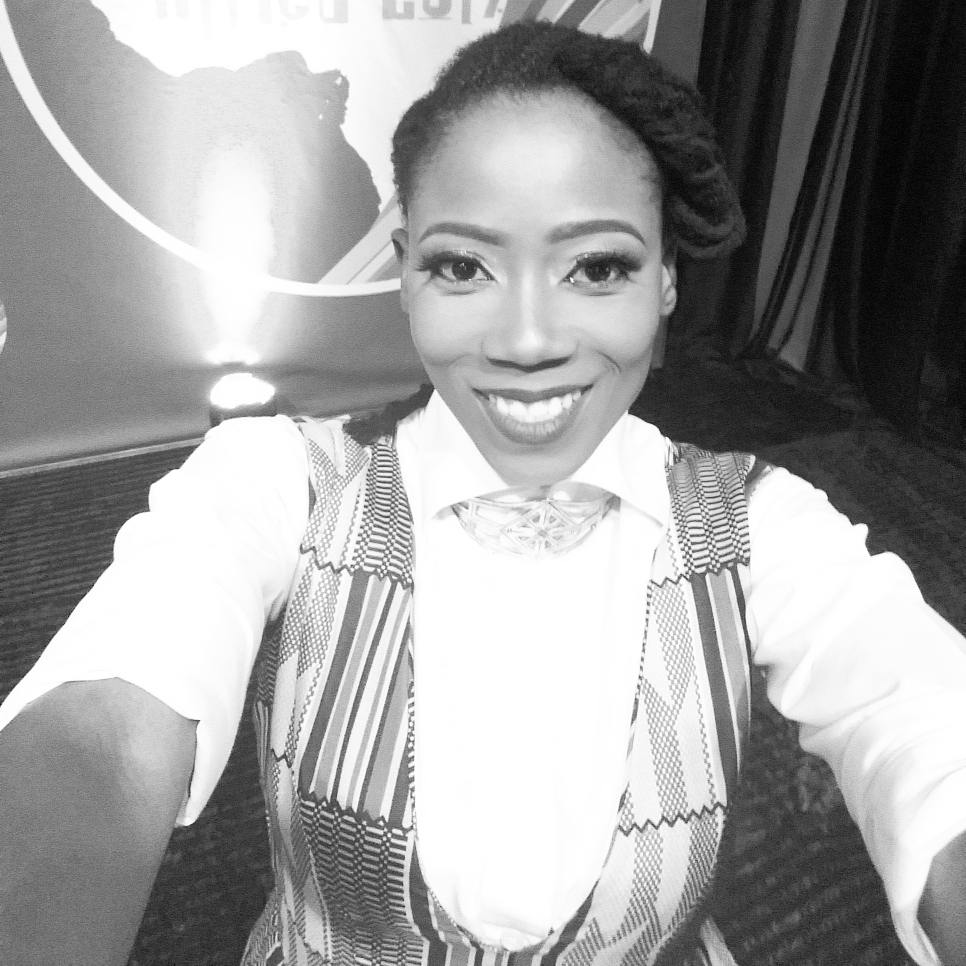 TosynBucknor's tweet photo. Don't be selfish/Take a selfie!
Want to win special #TECNO gift items or even the Camon CX Manchester City Limited Ediition?
See next tweet! https://t.co/hri9LWdUgq