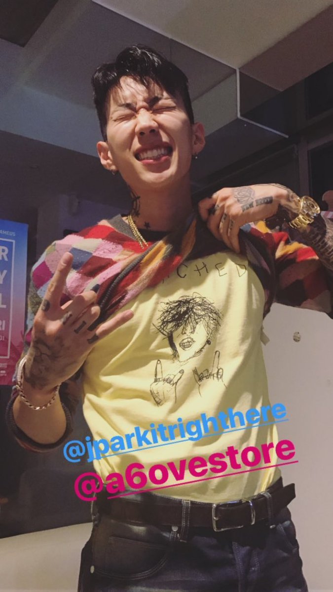 DADAeatsJAYBUMI's tweet photo. Such a lovely one through out'em all😙😙😙 https://t.co/d2DZmxlG2z