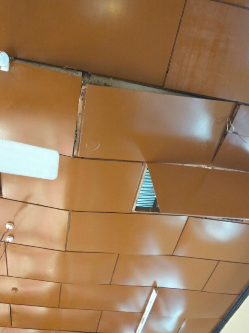 MirwaizKashmir's tweet photo. Strongly condemn desecration of JamaMasjid Islambad by Forces,repression in #Kashmir touching new heights,even religious places not spared https://t.co/MP8yW8HnZ0