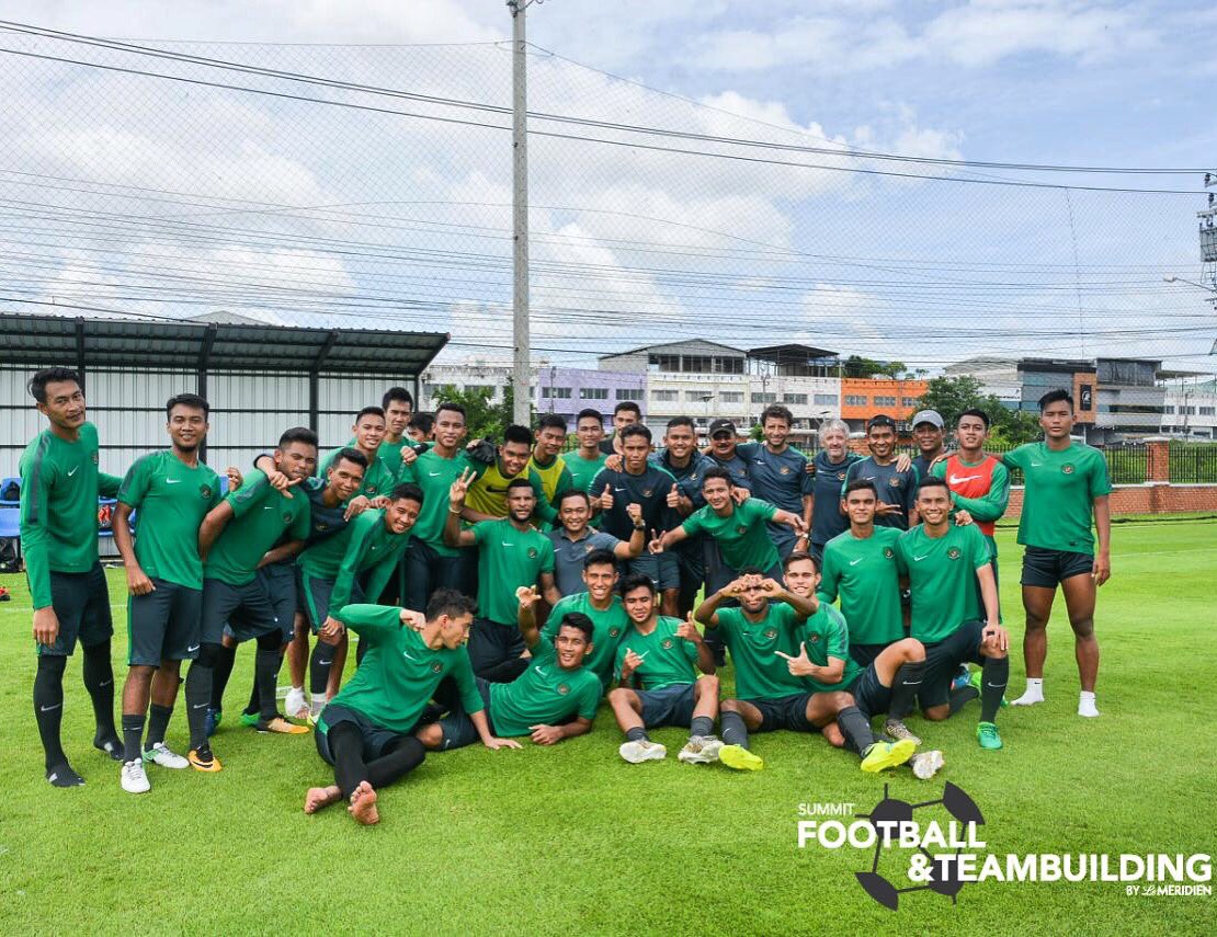 Luismillacoach's tweet photo. Buen trabajo de todos preparando la clasificacion para la Asian Cup. ¡Vamos EQUIPO! 🇮🇩 @pssi__fai https://t.co/QgyxPSK8ko