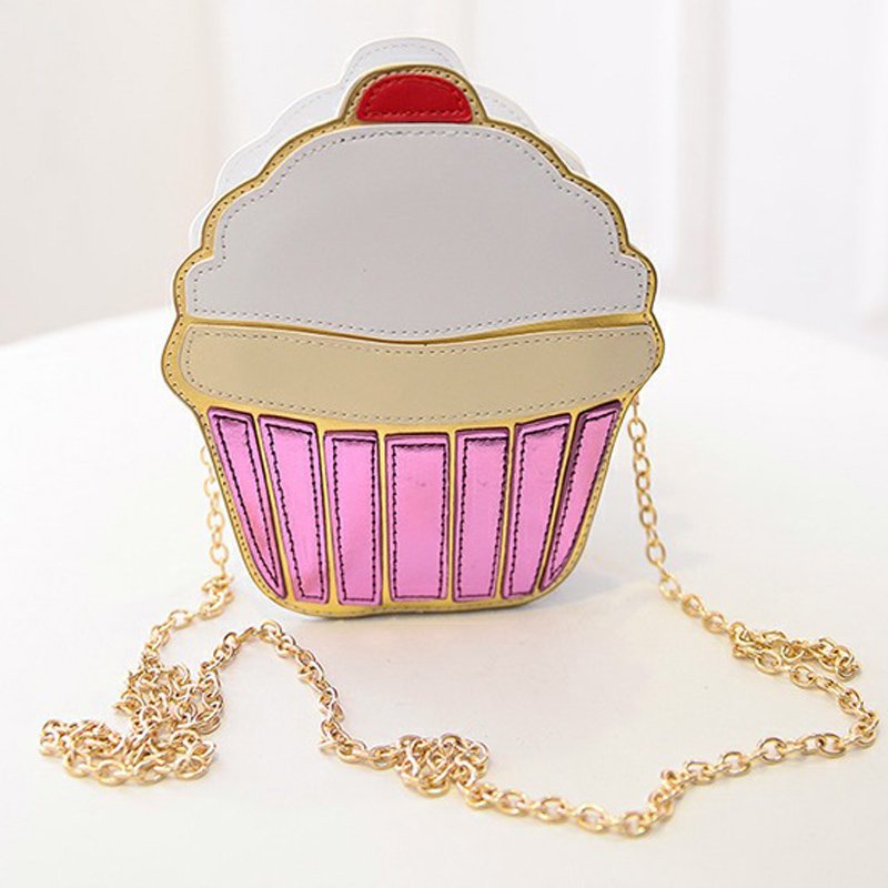 retro_vixens's tweet photo. Cute Bags! Cupcake Handbag #cupcake #cherrycupcake #pinupbag #pinupclutch #clutch #retrobag #1950s #ретро #пинап https://t.co/Q8Wjw2RLCU https://t.co/Z4LpzoSTzI
