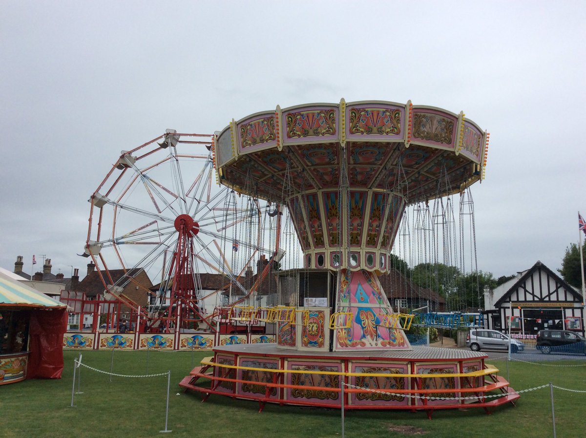 grumpybrockham's tweet photo. Looking good! #brockhamfair https://t.co/P5K9jSK6Gs