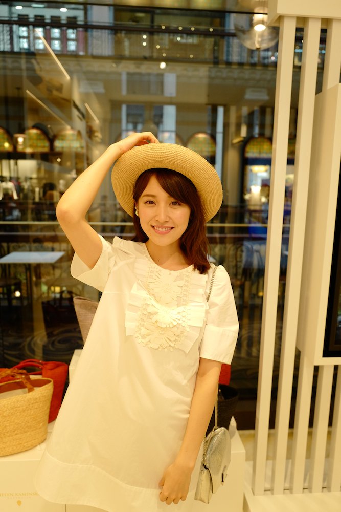 衛藤美彩写真集 話を聞こうか。【公式】 tweet media