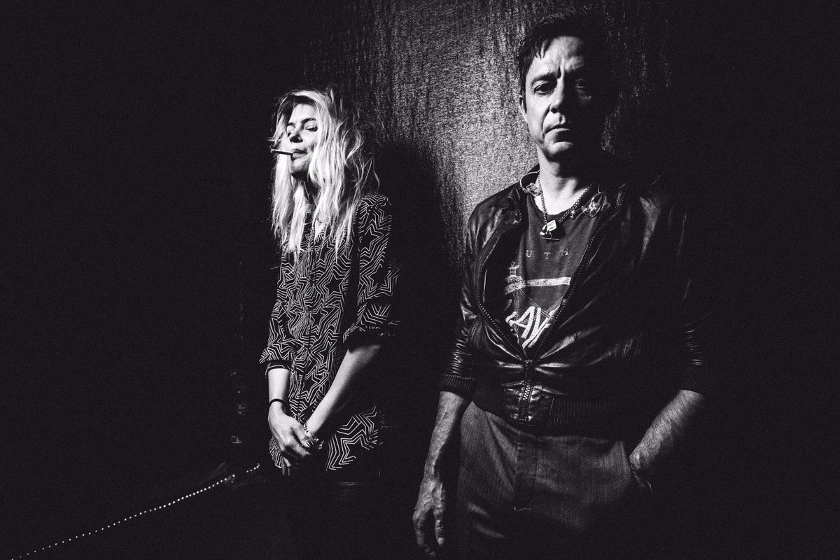 NOS_Alive's tweet photo. .@TheKills exclusive backstage portrait at #NOSalive ๐ธ
(๐ท Arlindo Camacho) #TheKills #AshAndIce https://t.co/xmmj9OtIAM