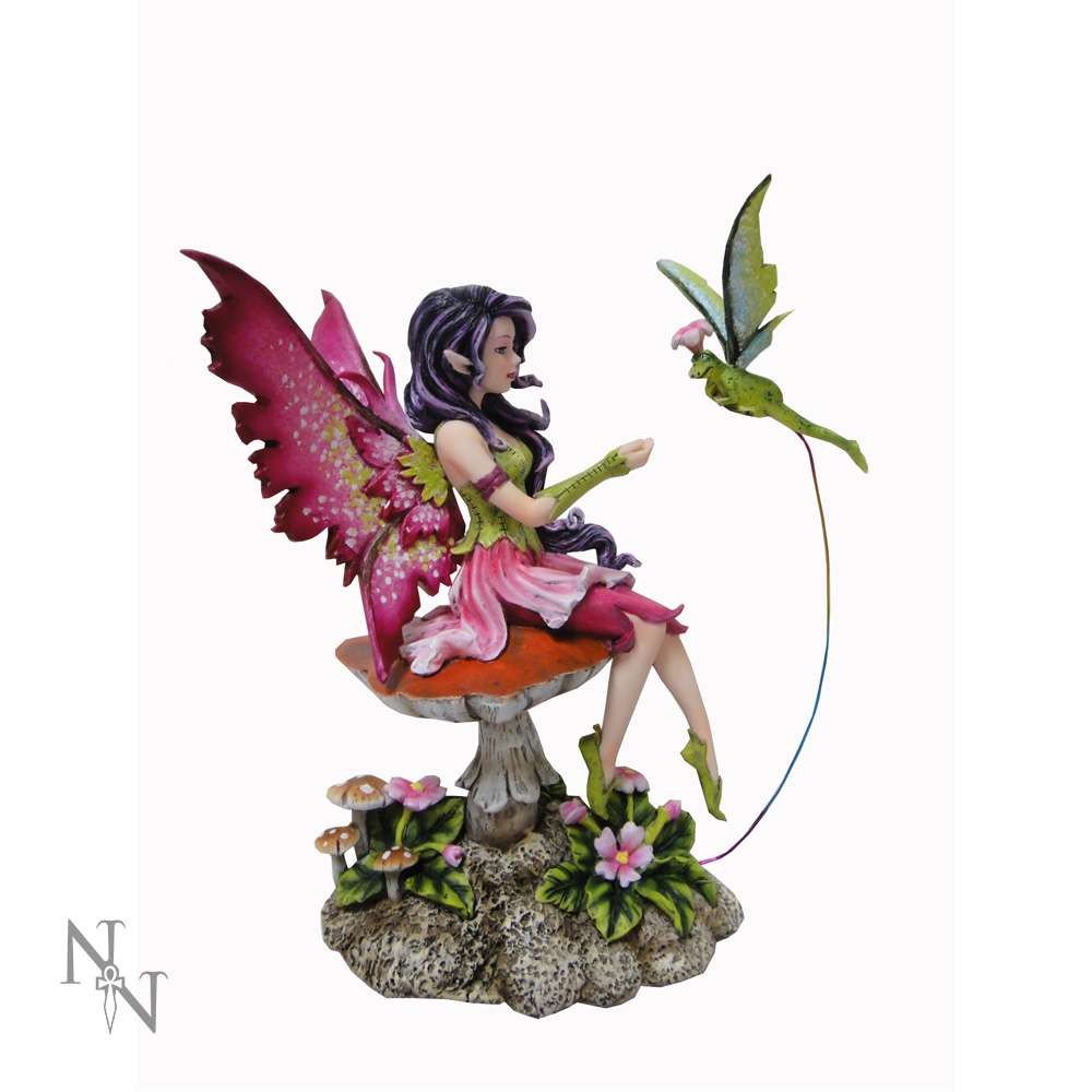 geminigifts26's tweet photo. Amy Brown figurines now in stock https://t.co/l9KVK3EzC5 #amybrownart #fairy #fantasy #art https://t.co/5o3bmZLLFd