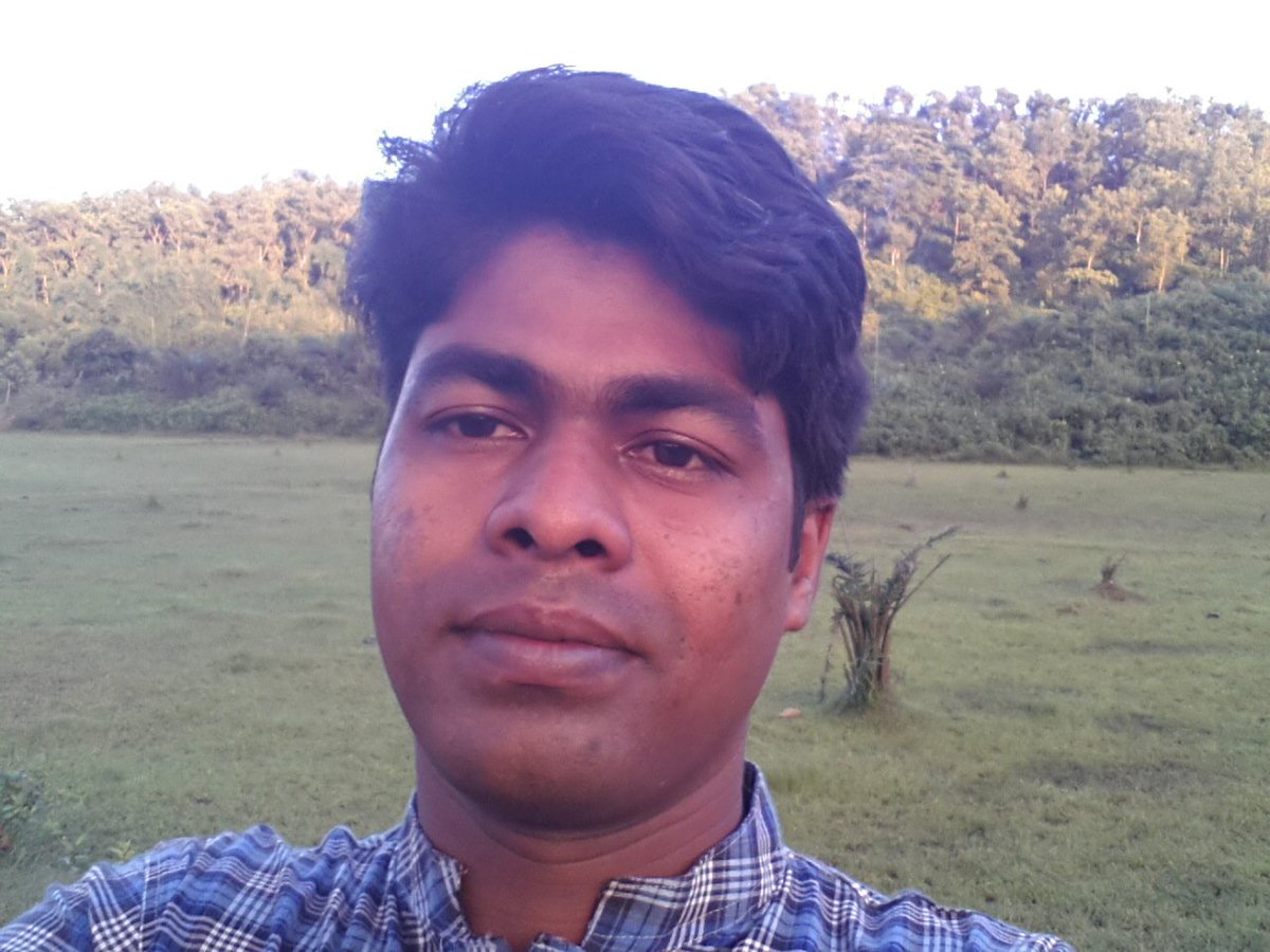 MdDilAmin's tweet photo. এই সবুজে; সবুজ সবুজ নিঃশ্বাসে
থেকে যাও ভালোবেসে নিবেদিত প্রাণ
গাও উজাড় করে ভালোবাসার গান
যে গানে ভালোবাসা আসে অনুভবে, নিঃশ্বাসে বিশ্বাসে। https://t.co/sEF0i3oBMI
