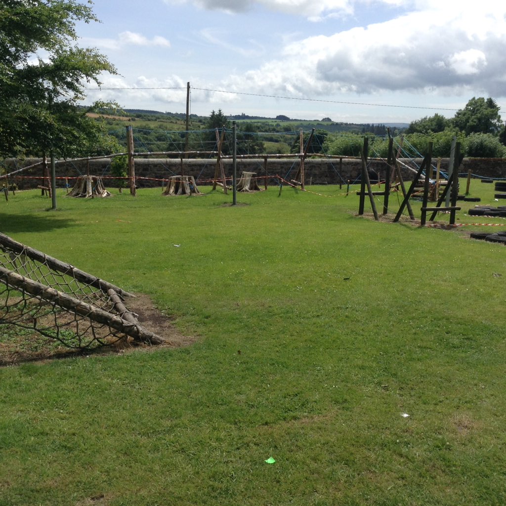 MountMelleray1's tweet photo. Our Obstacle Course has proved quite popular on the bases #Camp5 #PatrolsInAction #MtMelScouts https://t.co/Nz8N6i9Gjw